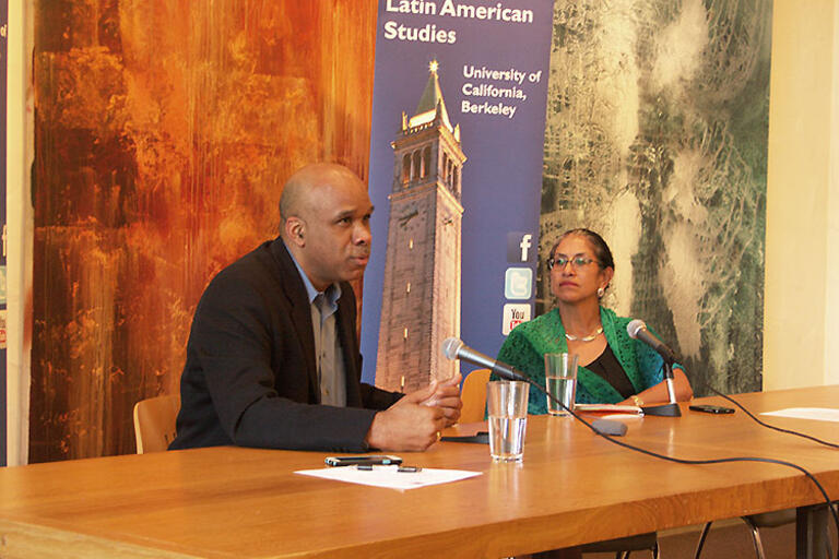 Steve Phillips and Maria Echaveste as they conversed before an audience on race and U.S. politics, April 2016