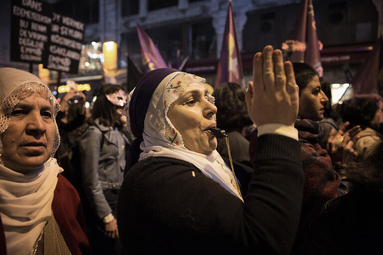 Womens Day March in Istanbul. (Photo courtesy of Texas A&M.) Women march and clap together